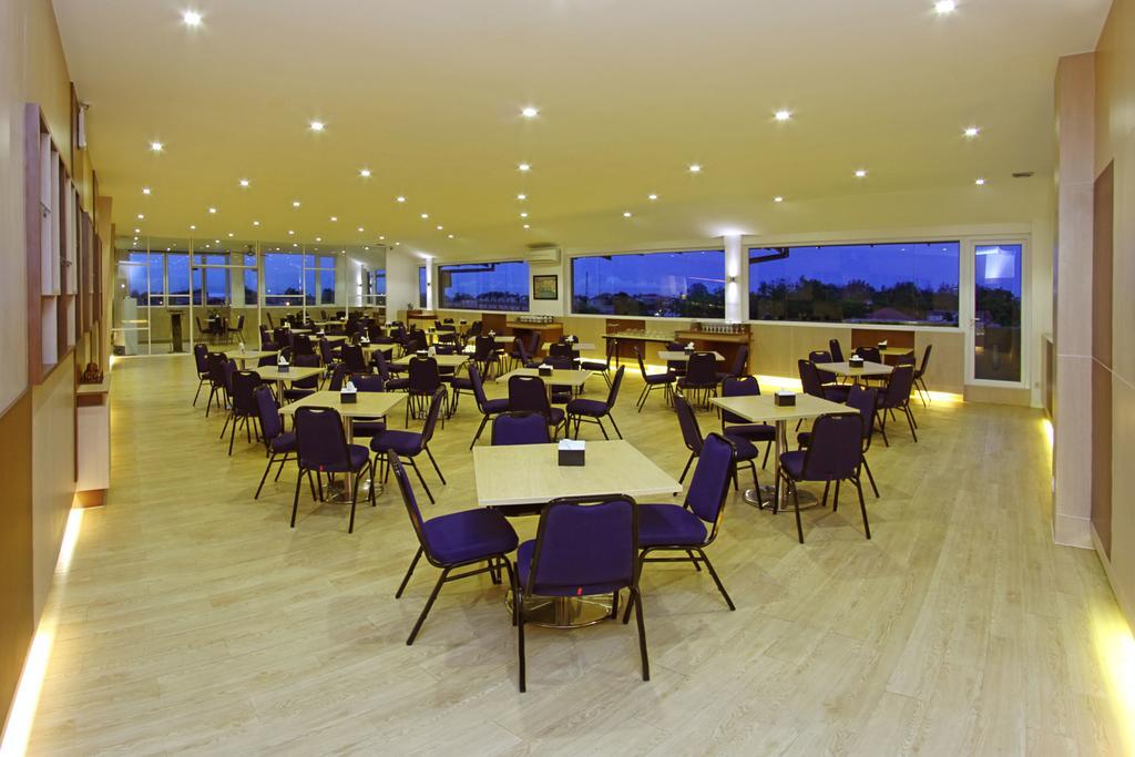 Ion Hotel Padang  Zewnętrze zdjęcie